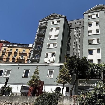 Room & Parking In Centro Citta Con Parcheggio Privato E Wifi Potenza Exterior photo